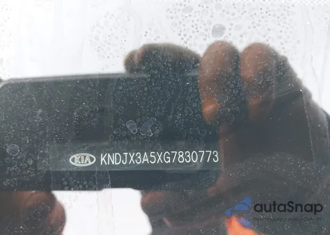 2016 Kia Soul ! z USA, uszkodzony, nr VIN KNDJX3A5XG7830773